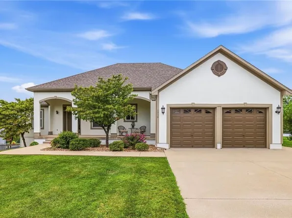 1713 Remington St, Pleasant Hill, MO 64080