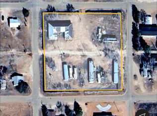 1201 Avenue C, Plains, TX 79355