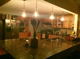 2346 Maytime Dr, Gambrills, MD 21054