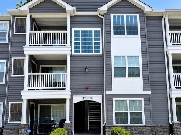 171 Natalie Rd, Delran, NJ 08075