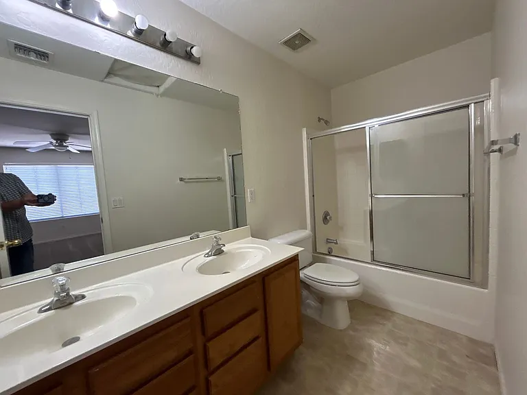 6809 W Nicolet Ave — Photo 23