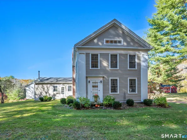 343 Steele Road, New Hartford, CT 06057
