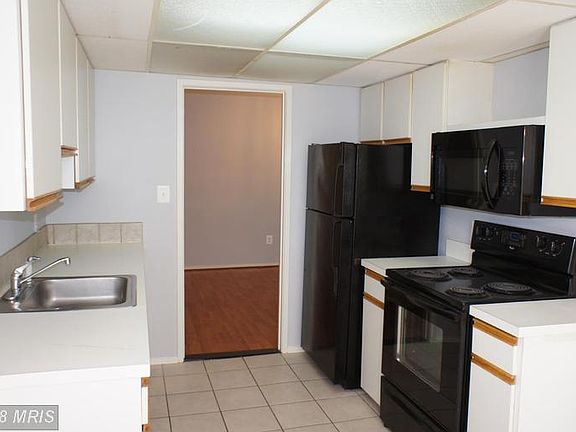 4th image of 551 Florida Ave APT 101