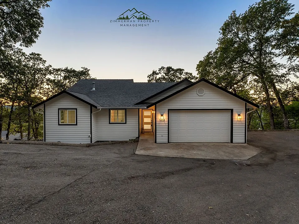 1485 SE Parkwood Dr