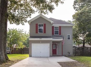 1521 Oleander Ave, Chesapeake, VA 23325