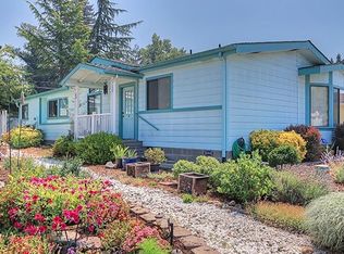 1862 Tamarac Ln, Grants Pass, OR 97527