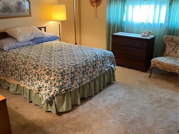 5th image of 408 Countryside Ln