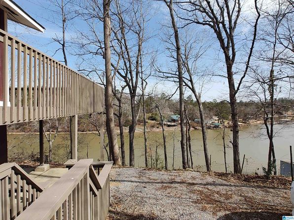 557 Shelton Shores Dr, Talladega, AL 35160