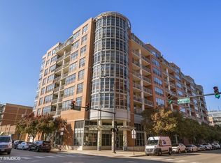 1200 W Monroe St APT 301, Chicago, IL 60607