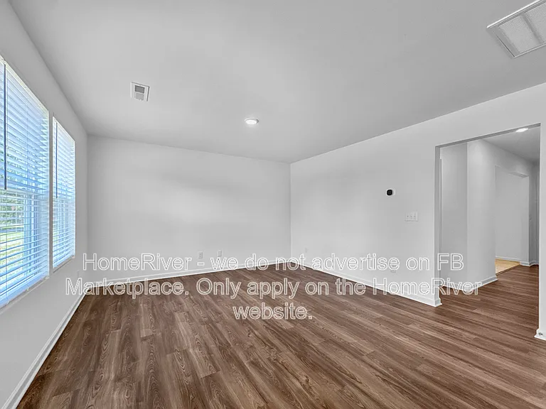111 Weller Ln — Photo 5