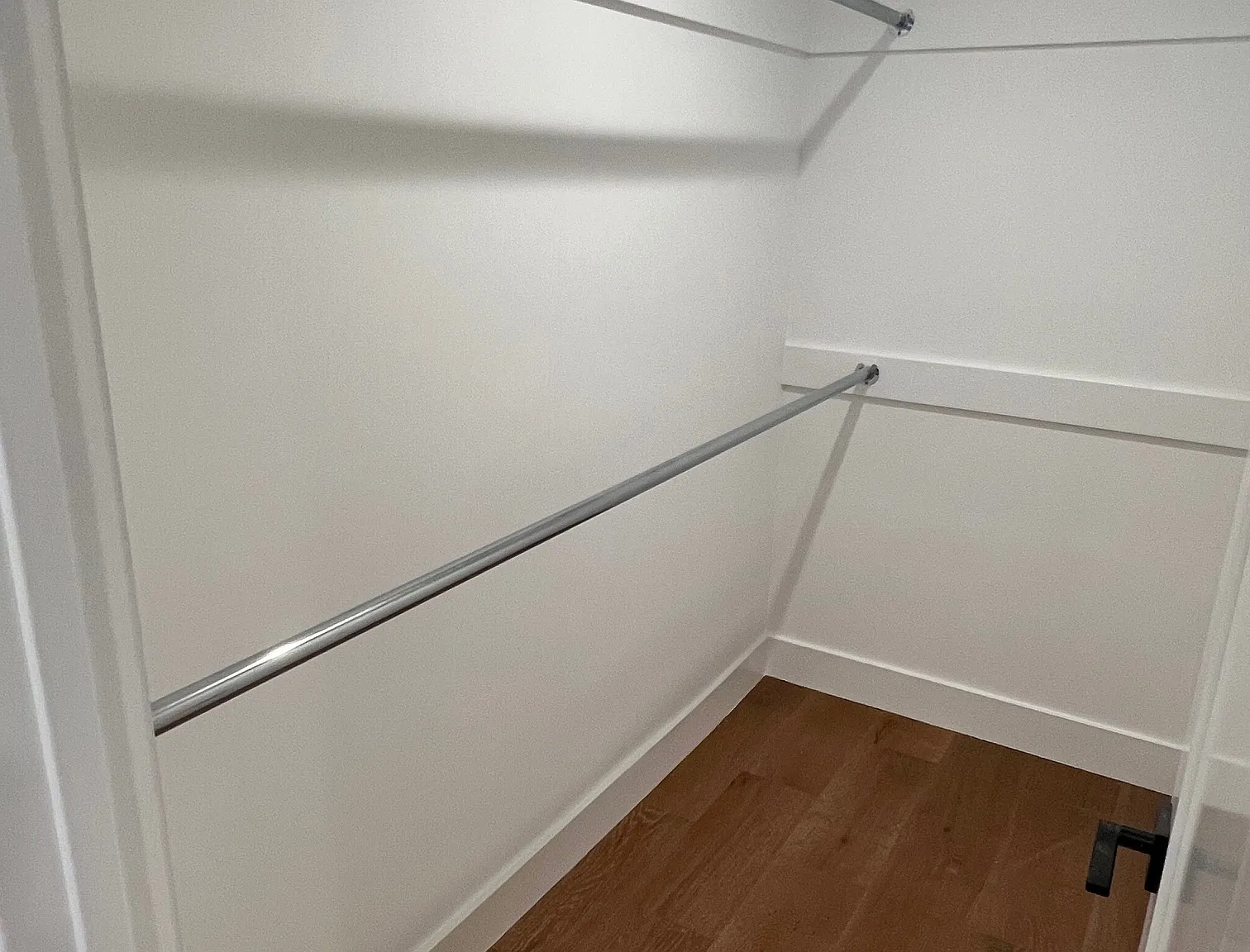 3 bed, $4,695 — Photo 3