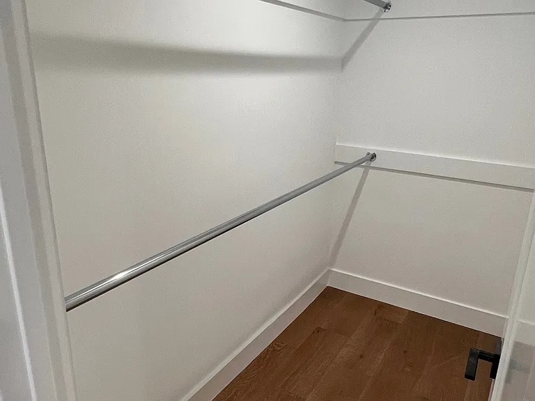 Walk-in closet
