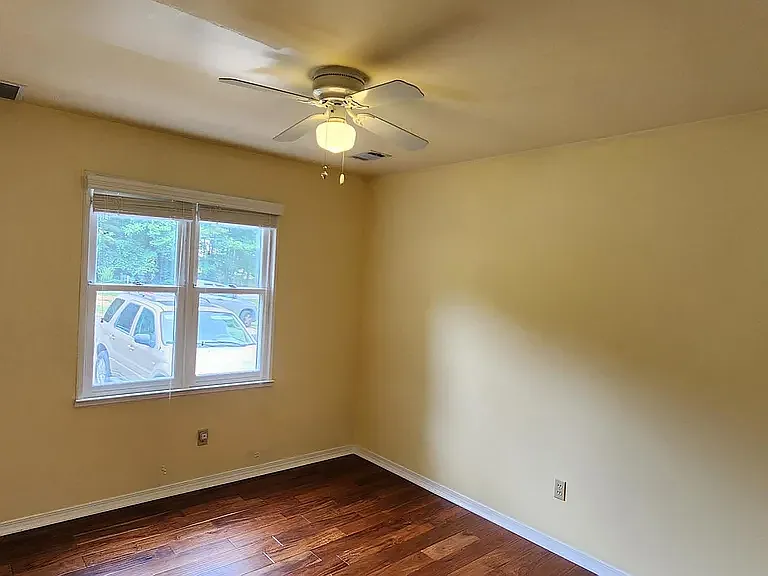 6108 Williams Rd — Photo 16