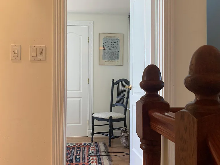 Hall views into 2nd bedroom