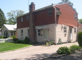 41 Beatrice Ave, Syosset, NY 11791