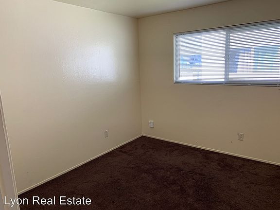4th image of 214 Elm St Unit 5