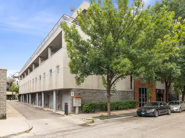 943 W Huron St Unit B, Chicago, IL 60642