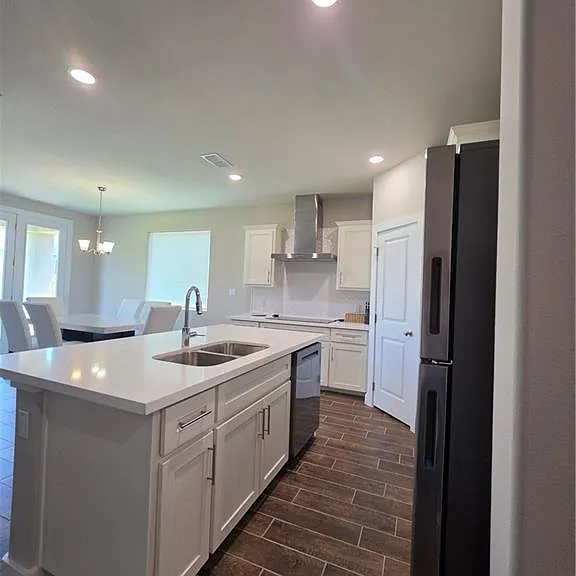 613 W Haveland St — Photo 6