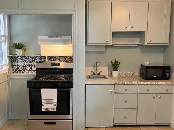 (undisclosed Address), South Richmond Hill, NY 11419