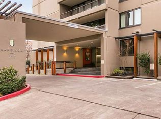 255 SW Harrison St APT 9H, Portland, OR 97201