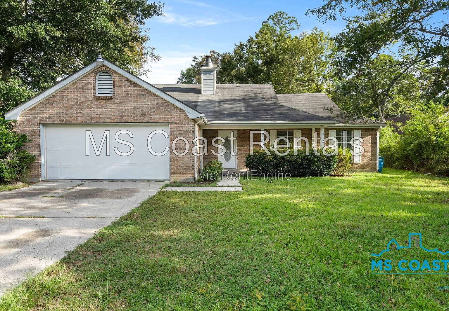 3 bed, 2.0 bath, 1404 sqft, $1,749 — Photo 1