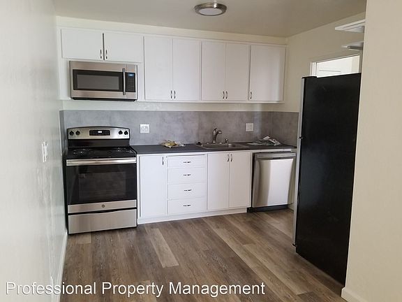 3rd image of 420 Golden Gate Ave #103