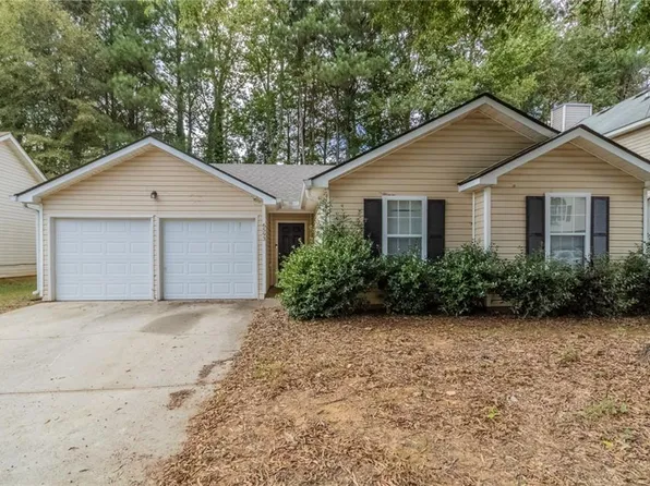 6593 Pole Creek Dr, Lithonia, GA 30058