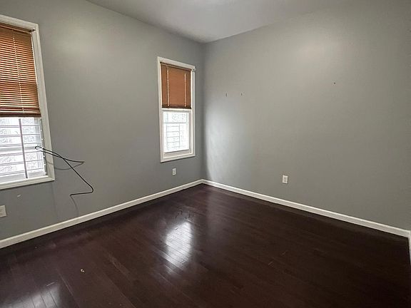 5th image of 29 Farley Ave Floor 2