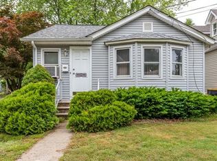 303 Lincoln Ave, Laurence Harbor, NJ 08879