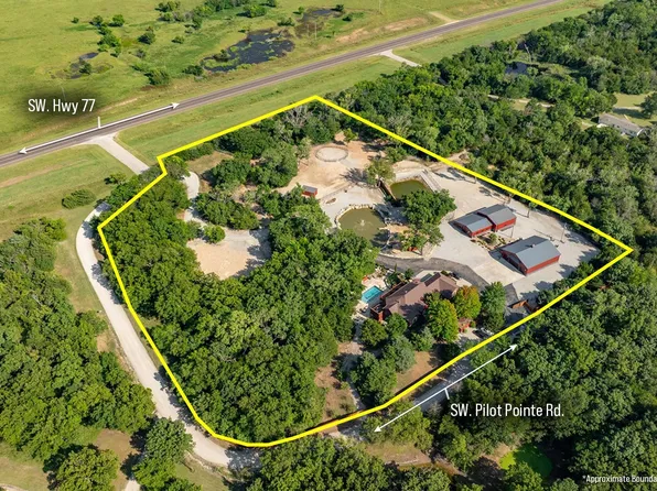 23438 SW Pilot Point Rd, Douglass, KS 67039