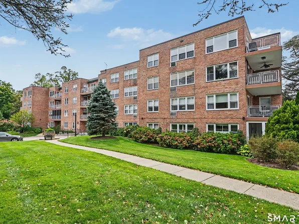 3 Putnum Hill Road #1K, Greenwich, CT 06830