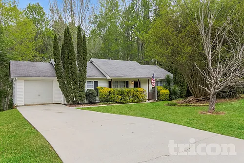93 Southern Trace Way Photo 1