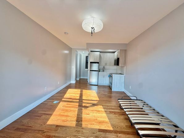 195 Underhill Ave APT 2A