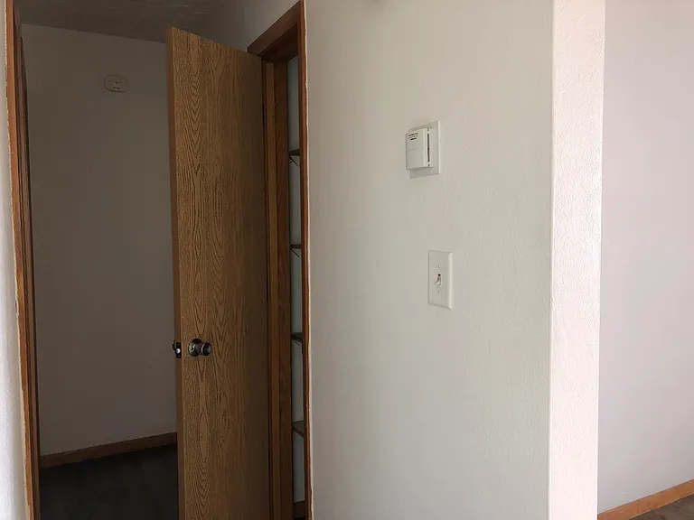 804 — Photo 33