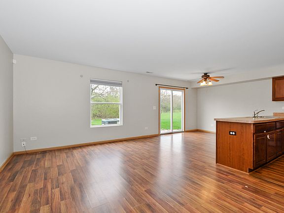 4th image of 25273 Faraday Rd