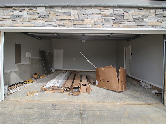 5th image of 9438 Mossy Creek Way