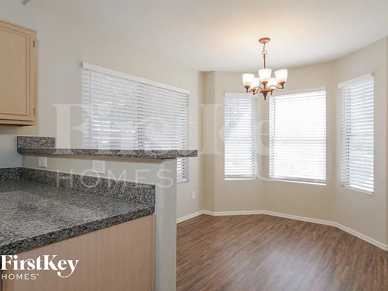 8402 W Bloomfield Rd — Photo 5