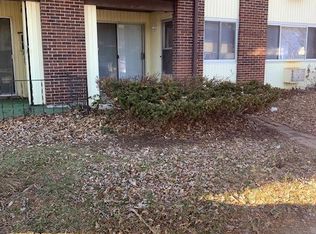 7559 Hazelcrest Dr APT A, Hazelwood, MO 63042