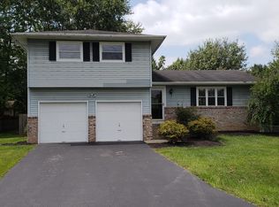 70 Carnation Pl SW, Etna, OH 43062