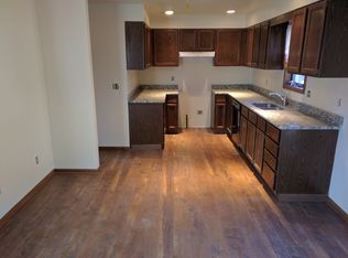 4090 W Mangold Ave, Milwaukee, WI 53221