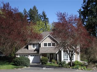 2056 NE Marina Vista Ct, Poulsbo, WA 98370