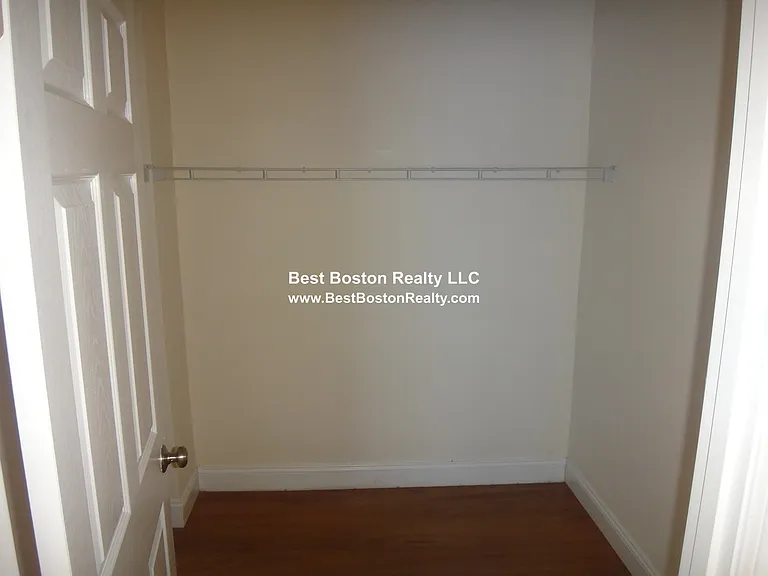 50 Craigie St #5 — Photo 14
