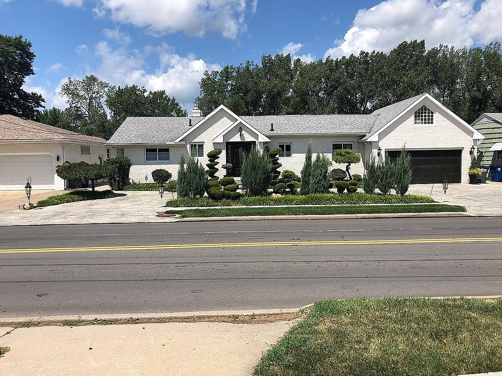 2253 Ottawa River Rd, Toledo, OH 43611 Zillow