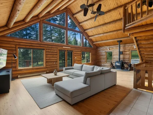 18200 Mustang Ln, Frenchtown, MT 59834