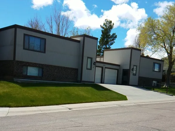 1430 Trojan Dr #1, Casper, WY 82609