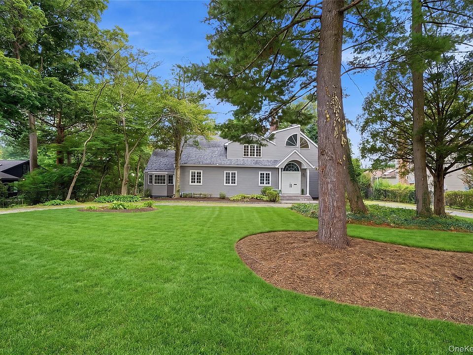 1st image of 9 Addison Lane
