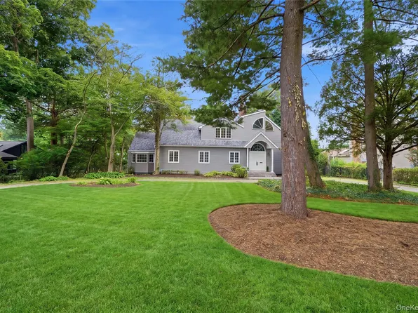 9 Addison Lane, Greenvale, NY 11548