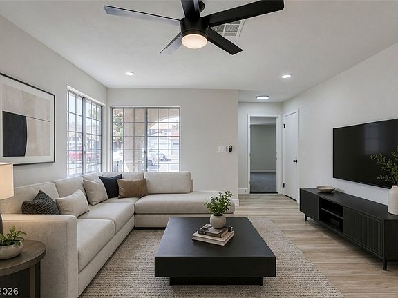 5th image of 1640 Divinity St