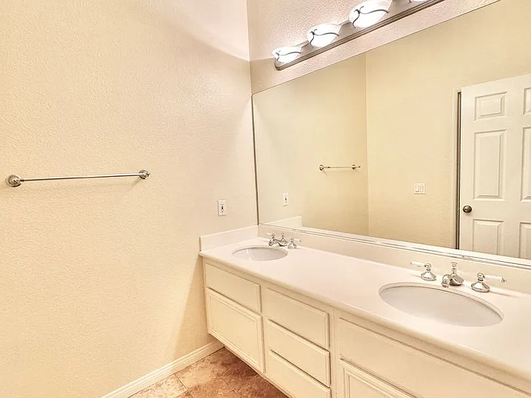 31340 Aussie Rd — Photo 43