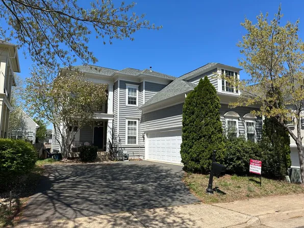 8378 Tillett Loop, Manassas, VA 20110